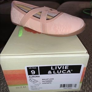 New in Box Livie and Luca Size 9